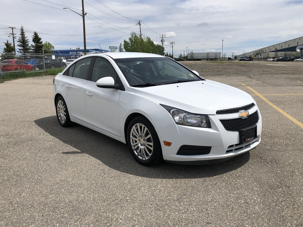 Pre-Owned 2014 Chevrolet Cruze Eco / Back up Camera / Bluetooth Sedan