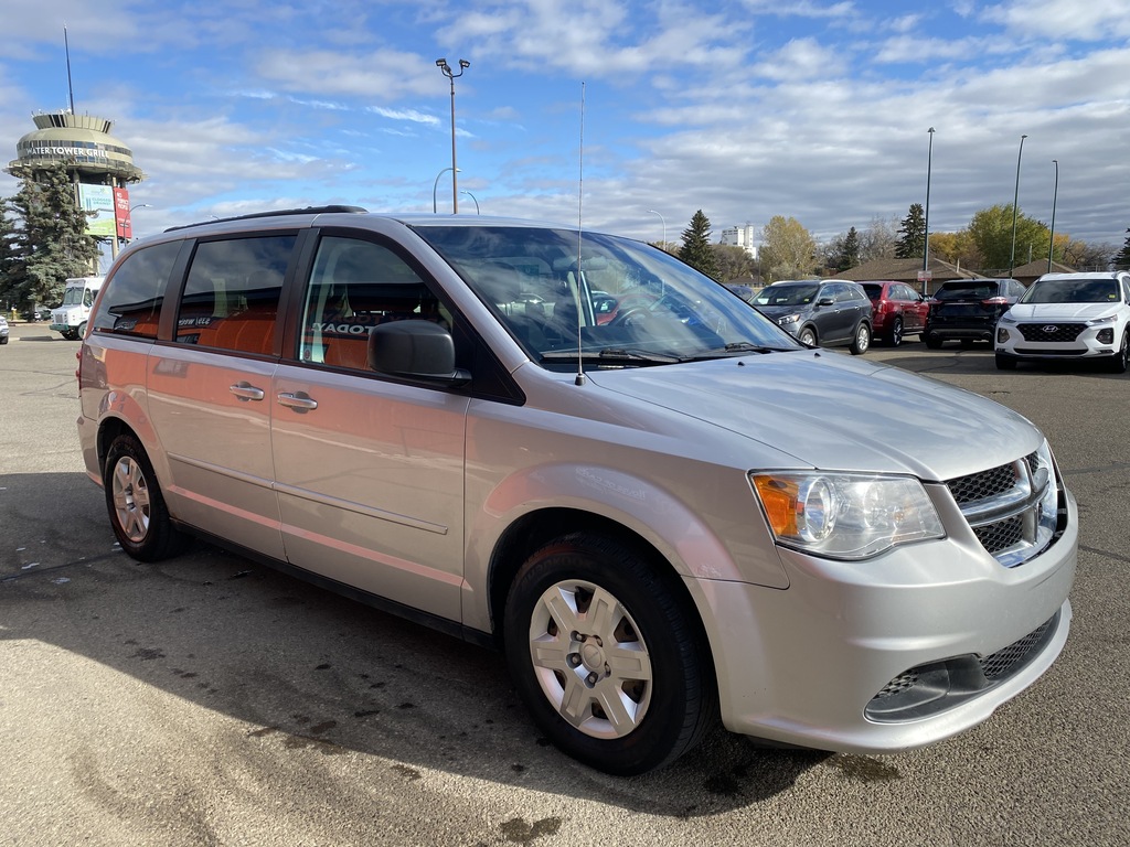 Pre-Owned 2011 Dodge Grand Caravan 4dr Wgn SXT Minivan/Passenger Van in ...